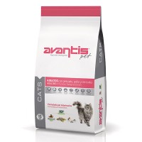 Dry premium cat food with fish, chicken and cereals. Adult cats of all breeds. AVANTIS CAT.